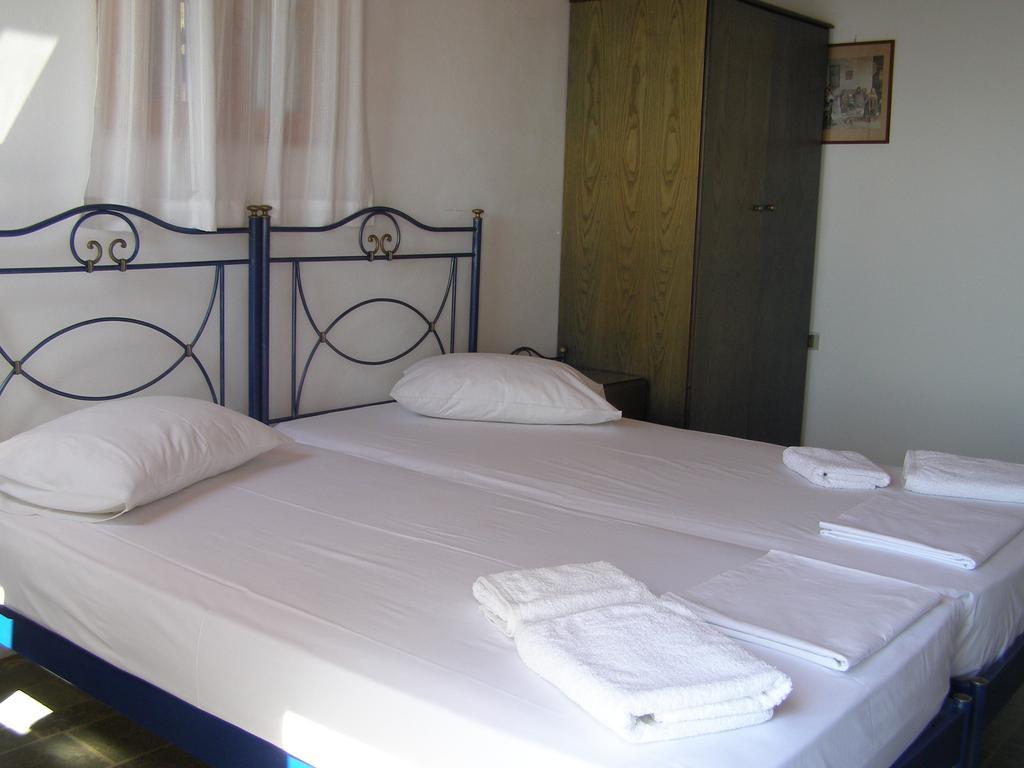 Apollon Village Hotel Анафі Номер фото